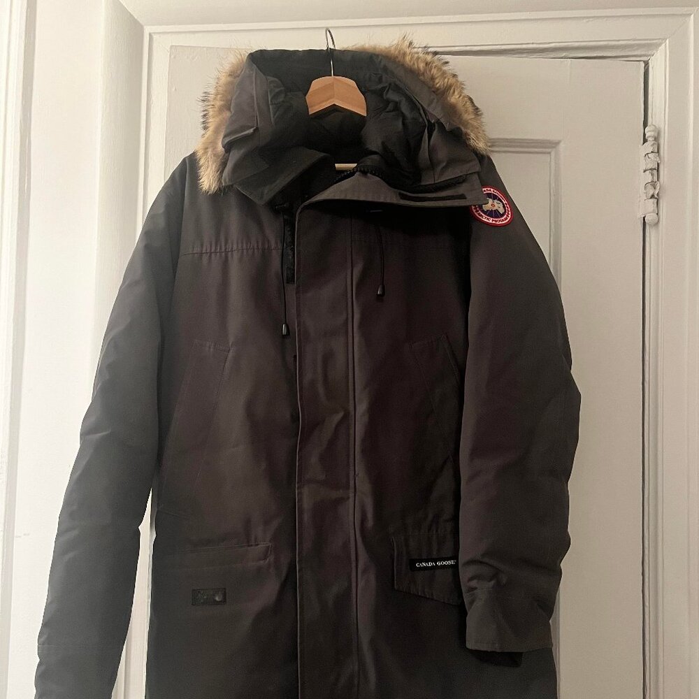 Canada Goose Men's Parka Medium